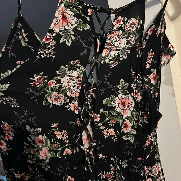 Maxi Dress - Picture 2 of 3